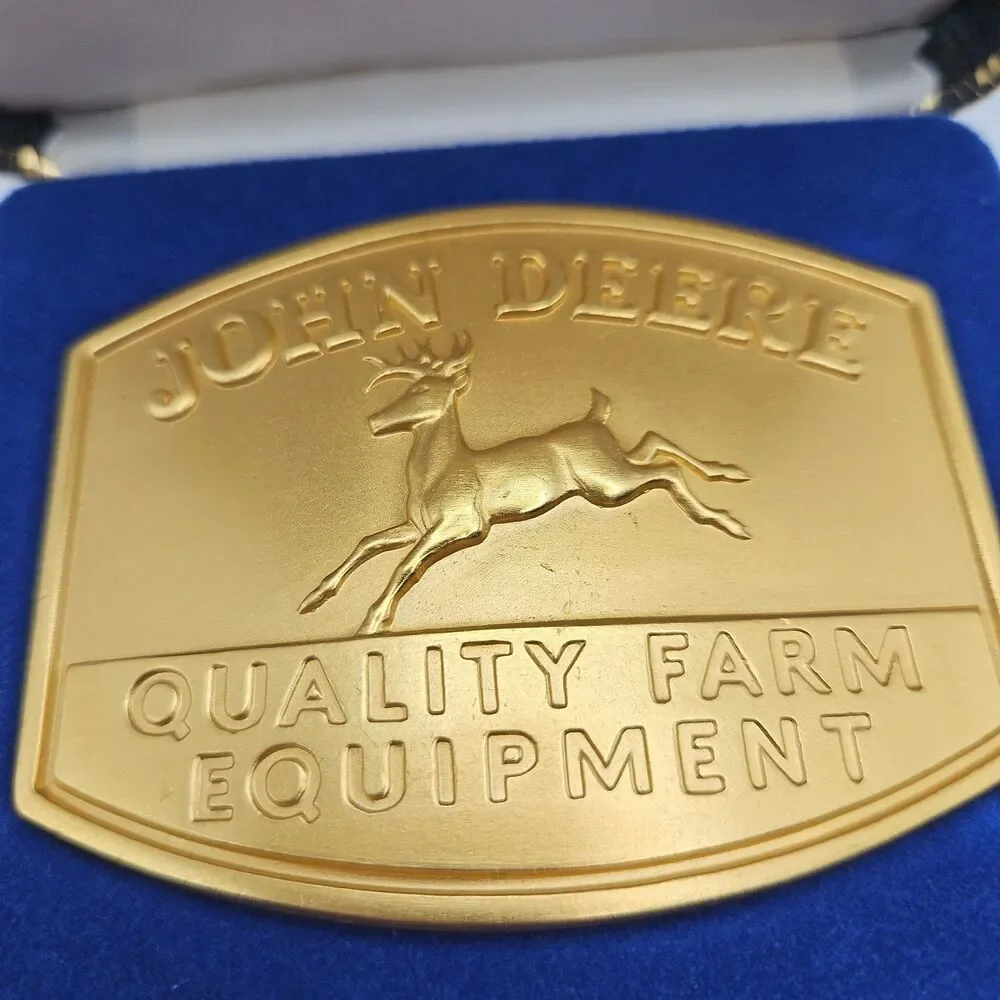 Vtg 1985 John Deere Quality Farm Equipment Limited Edition Belt Buckle W/ Case